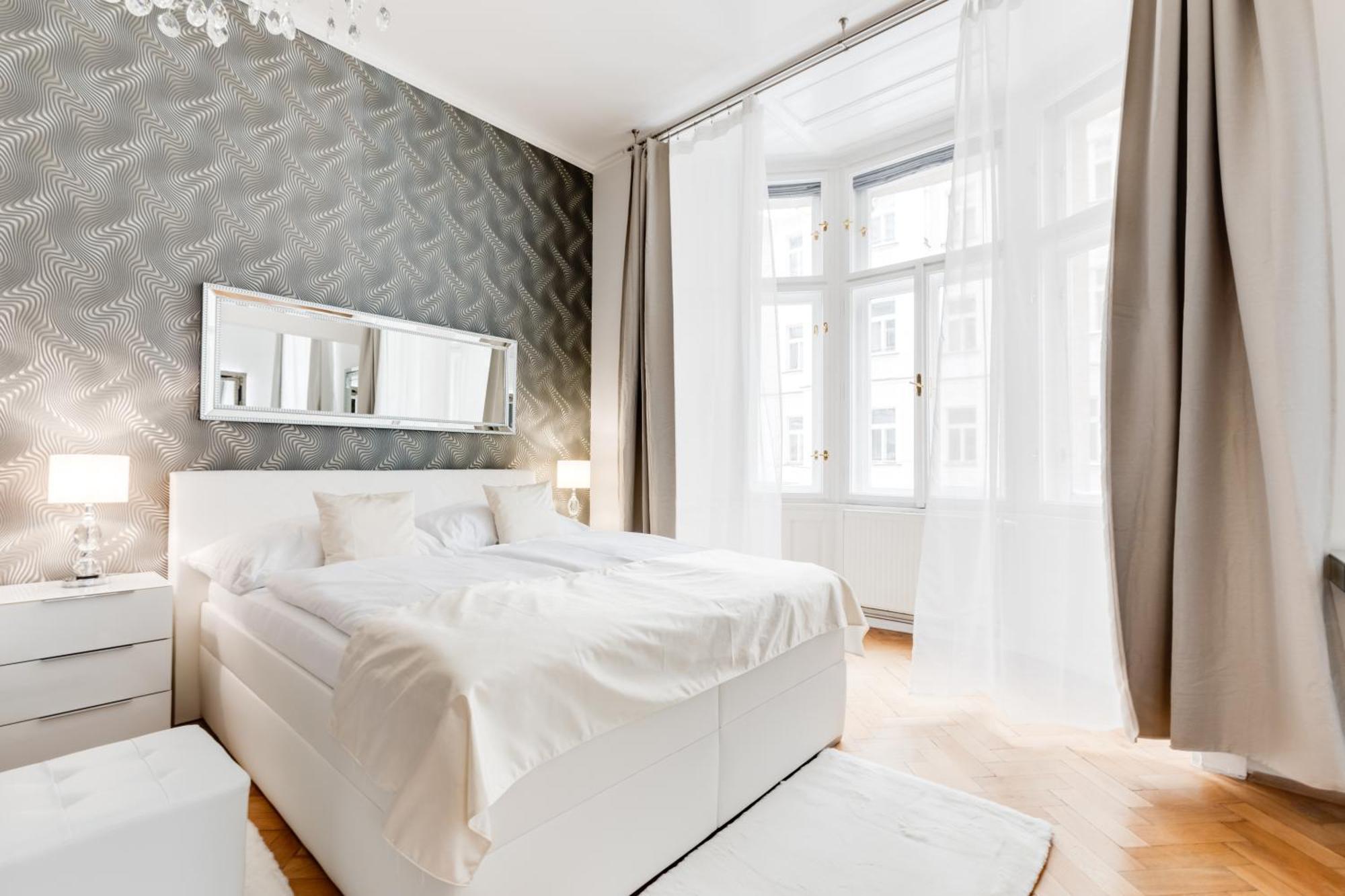 Luxury Riverside Apartments In The Center Of Prag Dış mekan fotoğraf