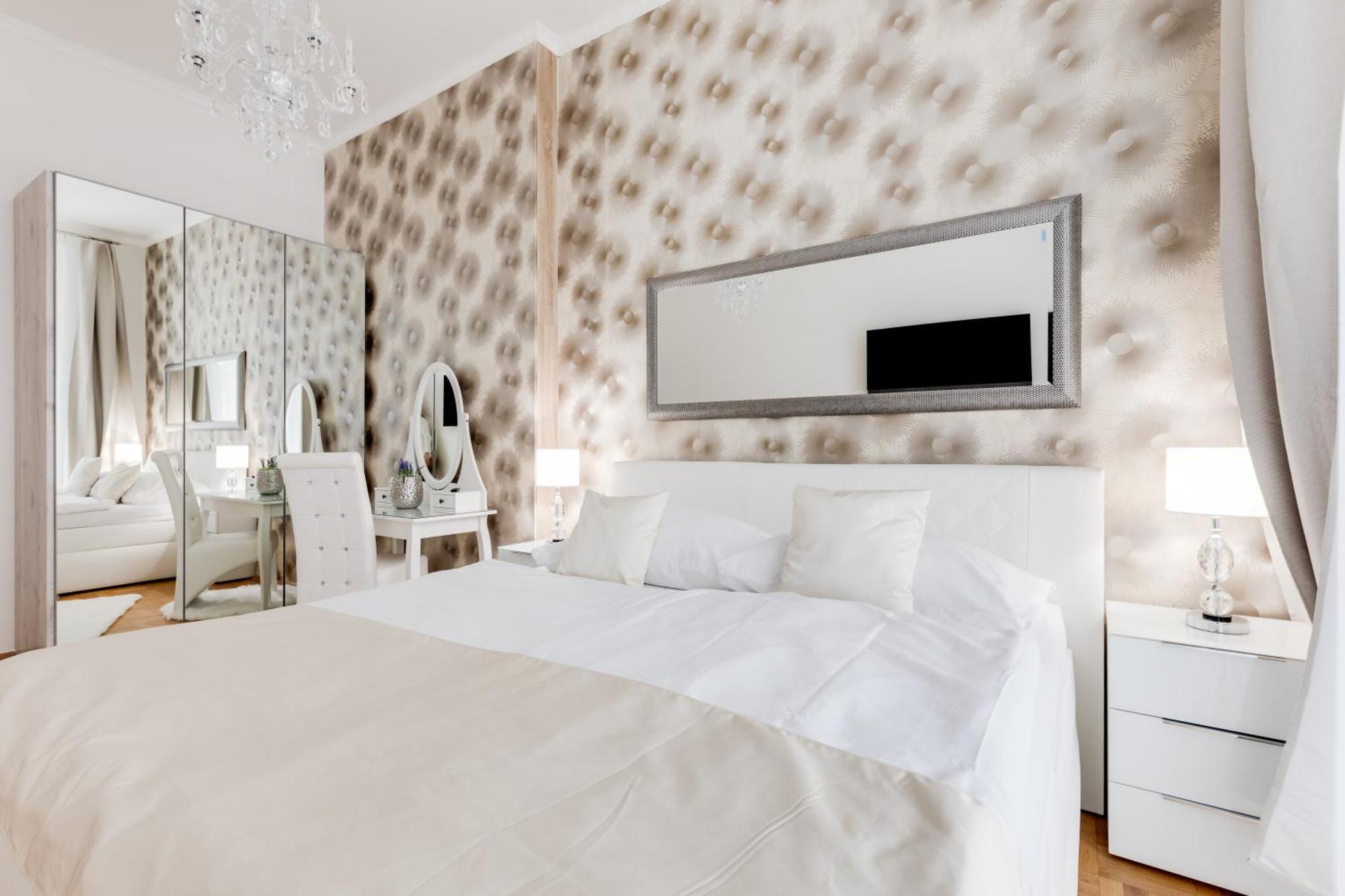 Luxury Riverside Apartments In The Center Of Prag Dış mekan fotoğraf